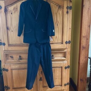 Boys Jodano dark navy blue 2 piece suit size 12